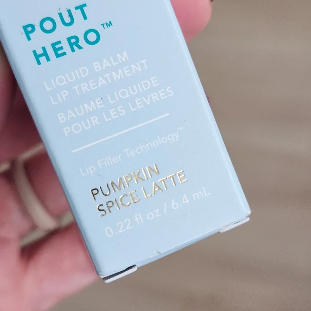 Bigger Than Beauty Pout Hero Liquid Balm Lip Treatment Pumpkin Spice Latte .22oz